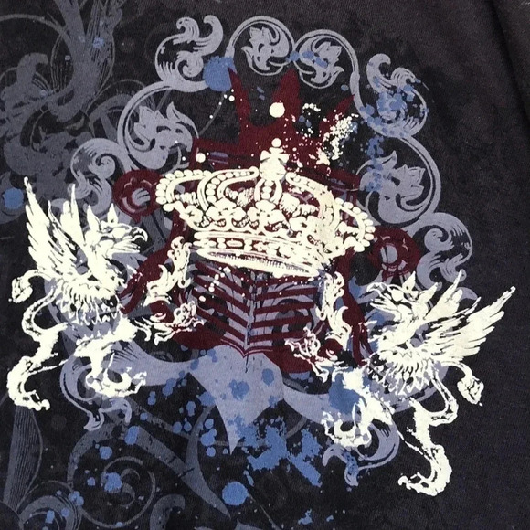 Urban Pipeline Gray Graphic Dragon Crest T-shirt - Picture 2 of 4